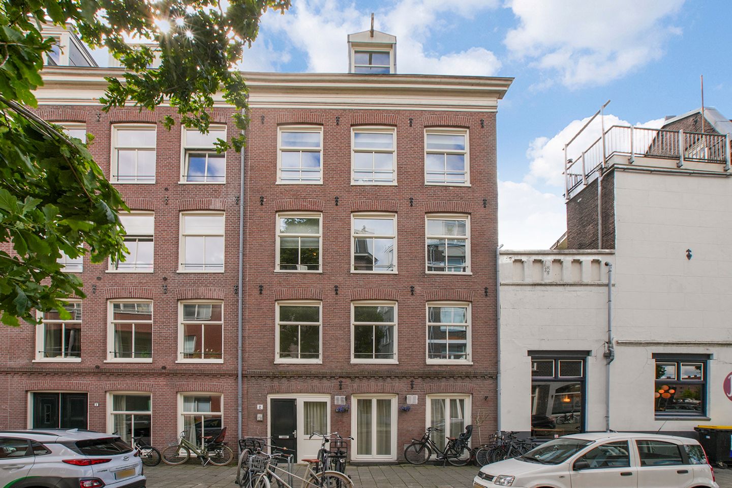 Top-Floor Apartment with Amstel Views in Weesperzijde — 19