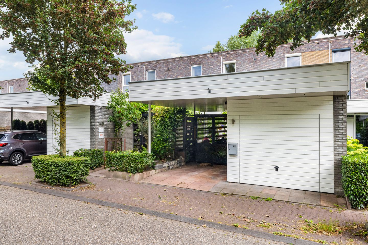 Spacious Sustainable Family Home with Four Bedrooms in Boxtel — 10