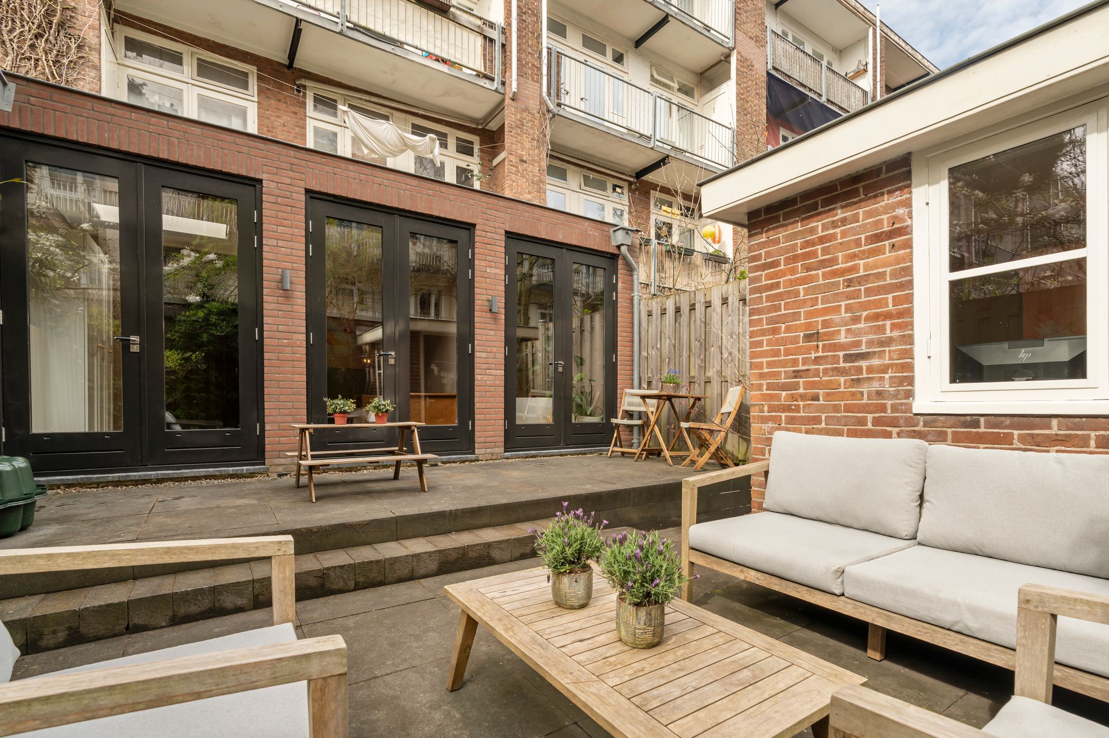Refined Ground Floor Apartment with Park Views and Garden Office — 27