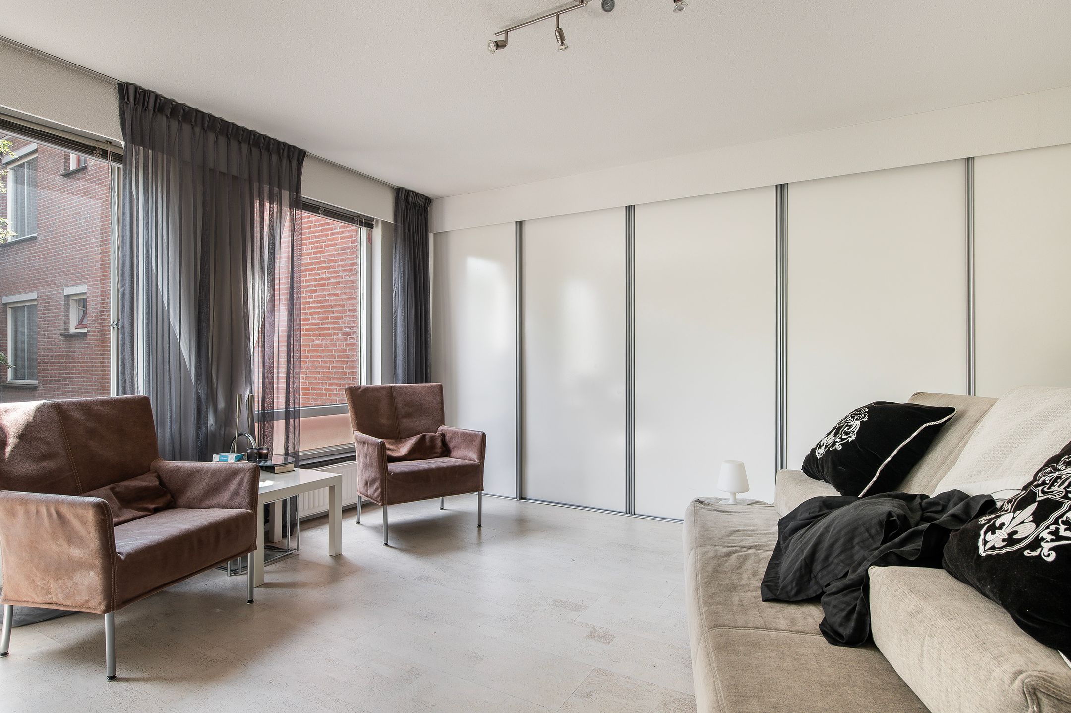 Spacious Maisonnette with Private Garden and Roof Terrace in Amsterdam Gein — 9