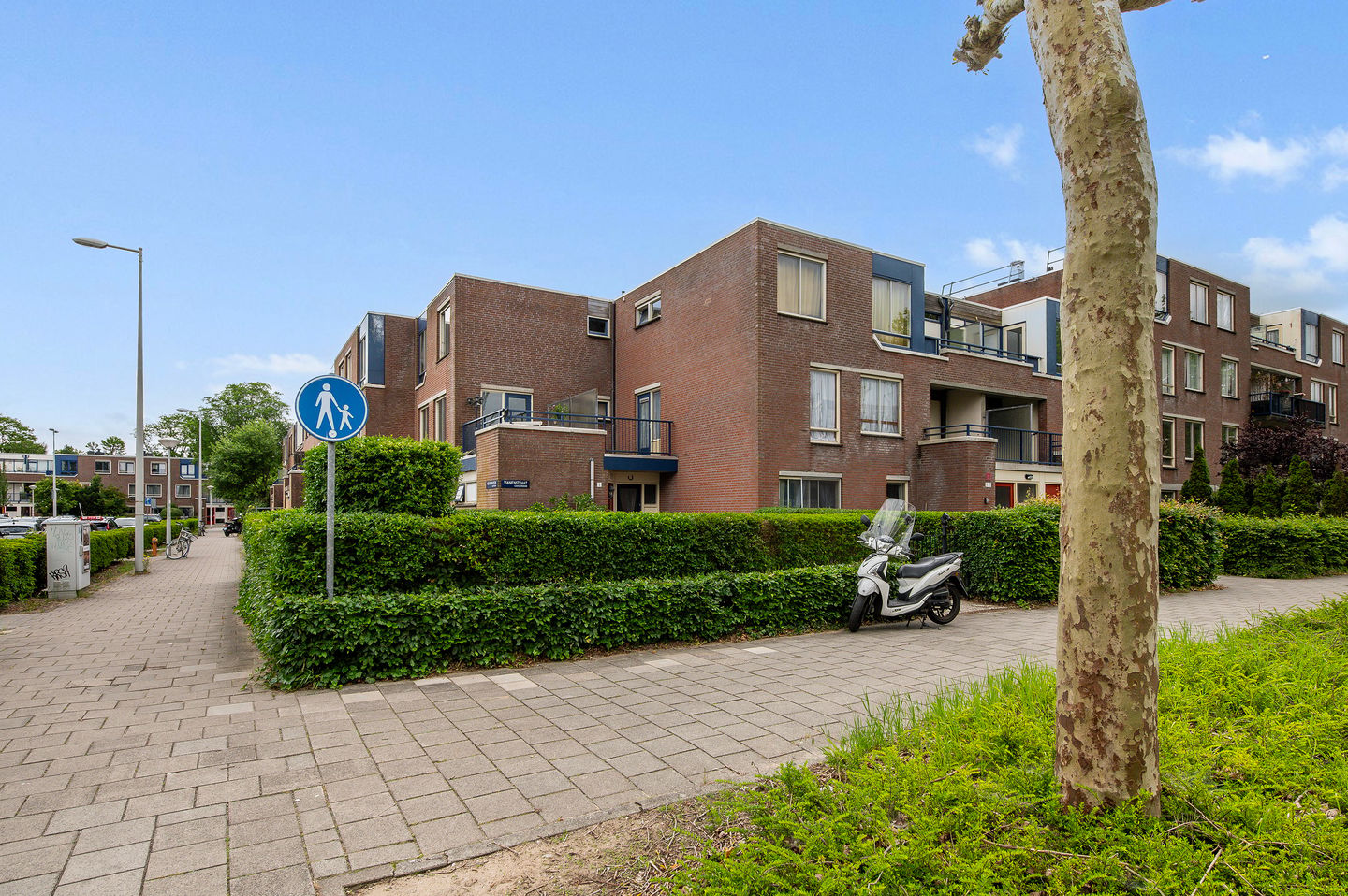Spacious Maisonnette with Private Garden and Roof Terrace in Amsterdam Gein — 20