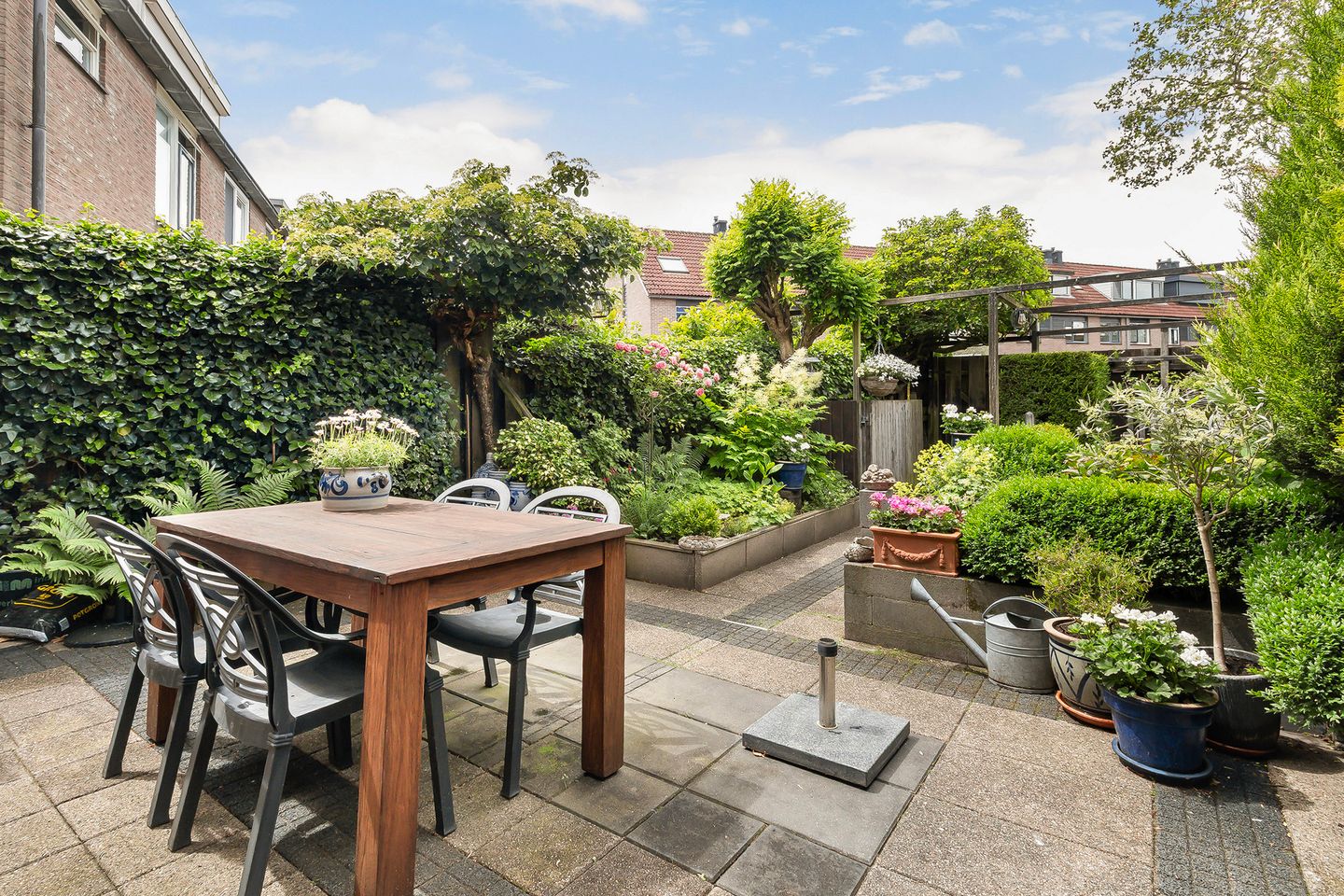 Photo 25 of Obrechtstraat 35