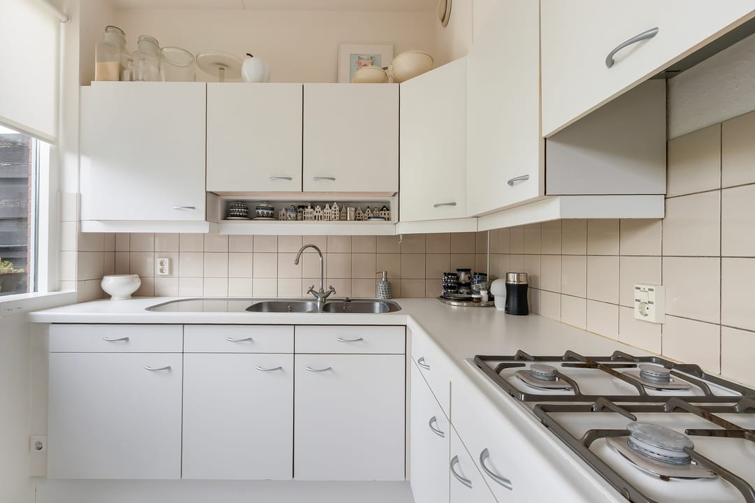 Photo 17 of Obrechtstraat 35