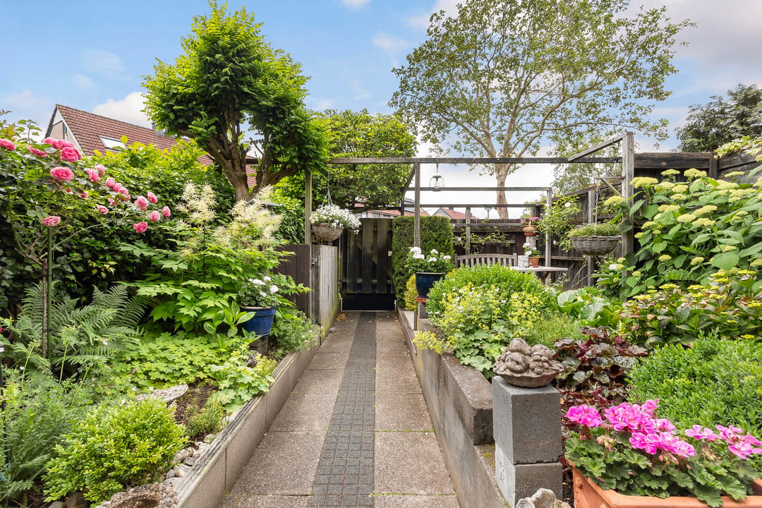 Photo 28 of Obrechtstraat 35