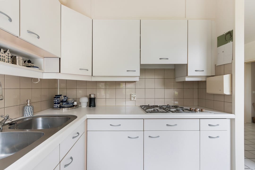 Photo 16 of Obrechtstraat 35