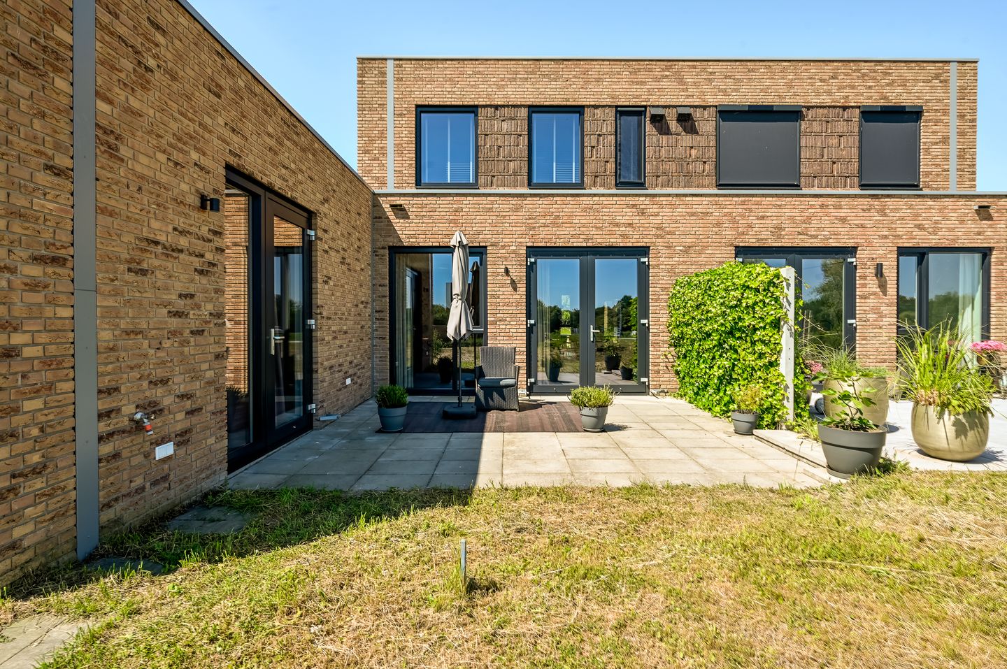 Sustainable Semi-Detached Home with Dune Landscape Views in Lelystad — 35