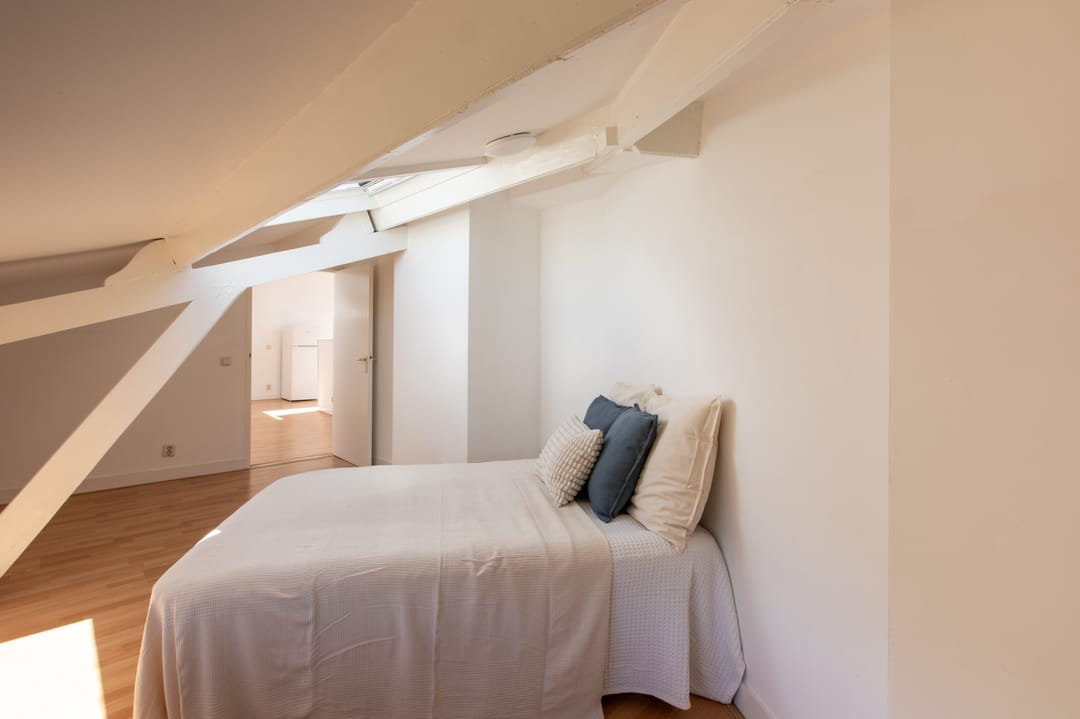 Bright Two-Room Apartment with South-Facing Terrace at Huijgenspark — 22