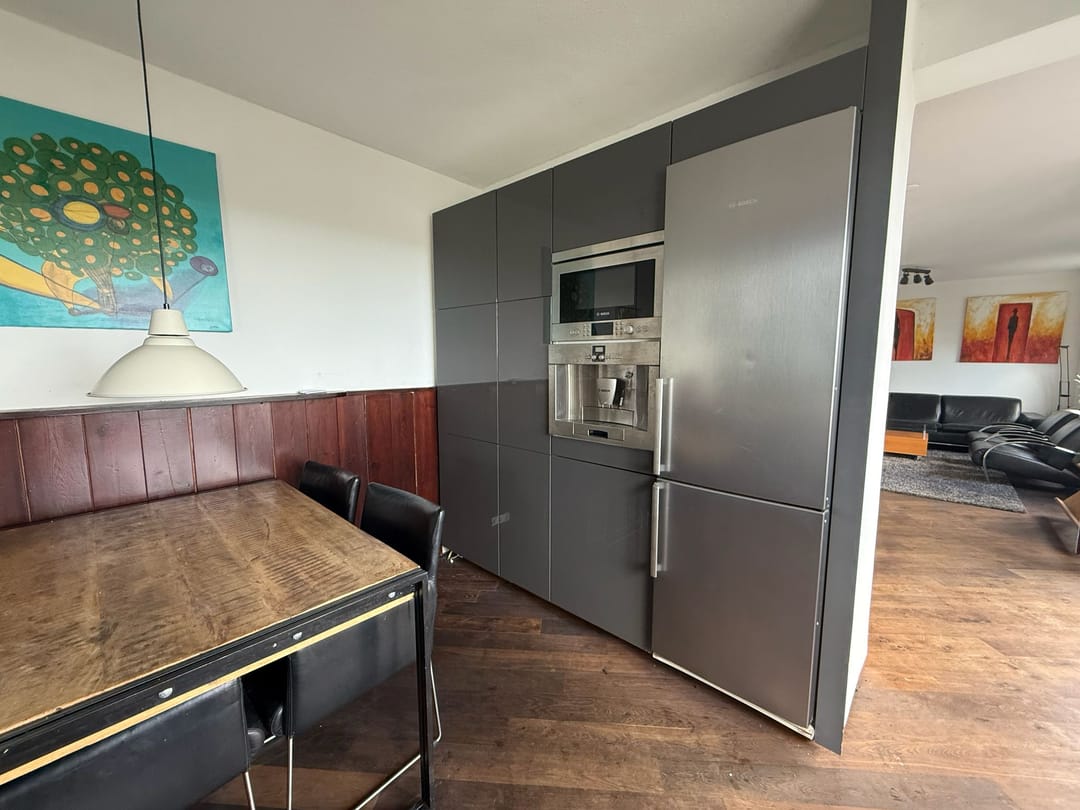 Top Floor Penthouse with Panoramic Views in Amsterdam Nieuw-West — 8