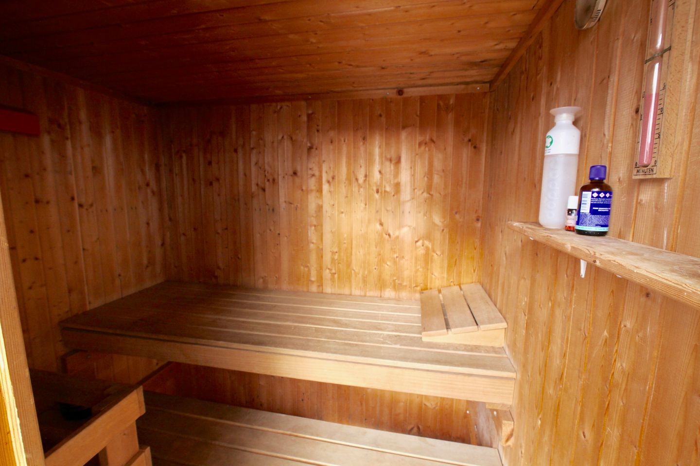 Photo 34 of Grasweg 21-A