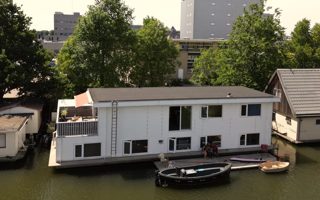 Photo 41 of Grasweg 21-A