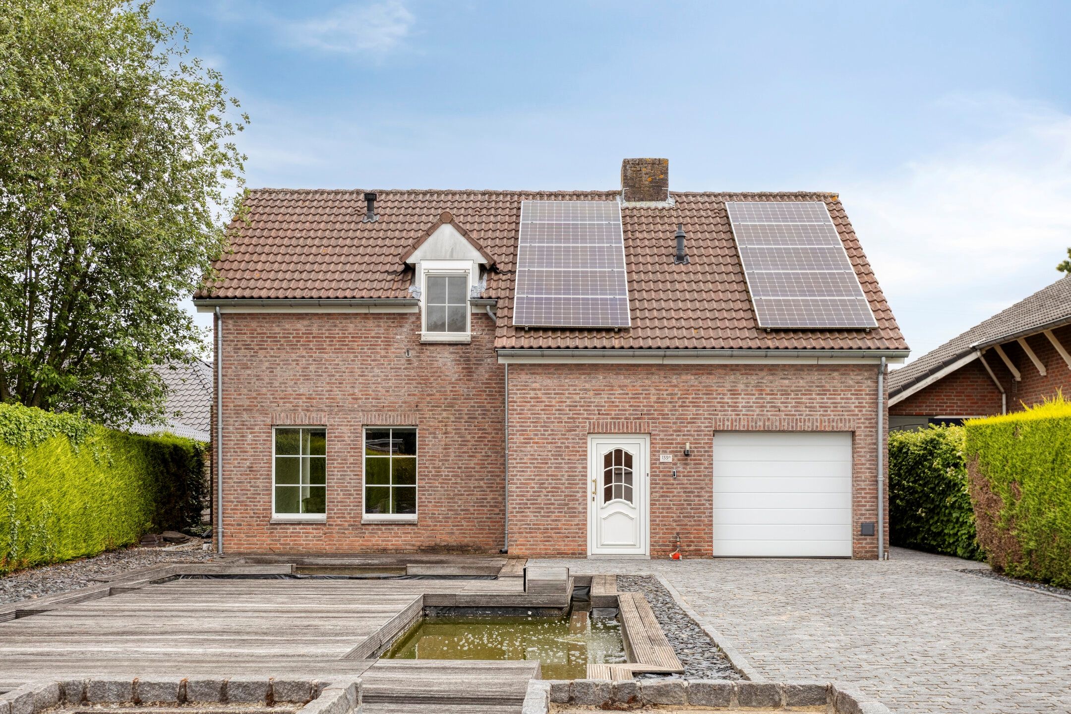 Spacious Detached Country House with Private Garden and Premium Outdoor Living — 42