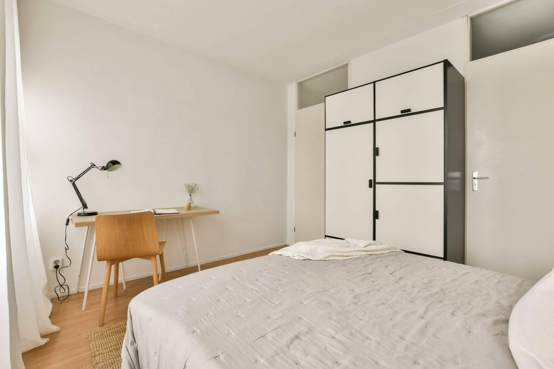 Modern 1-Bedroom Apartment with Lift in Quiet Rivierenbuurt — 16