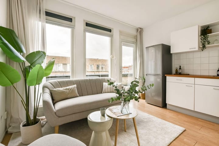 Studio te koop: Meerhuizenstraat 11P, Amsterdam