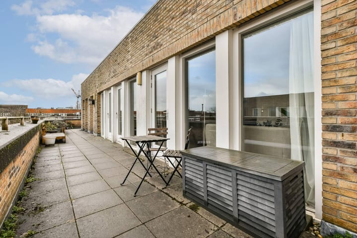 Studio te koop: Meerhuizenstraat 11P, Amsterdam