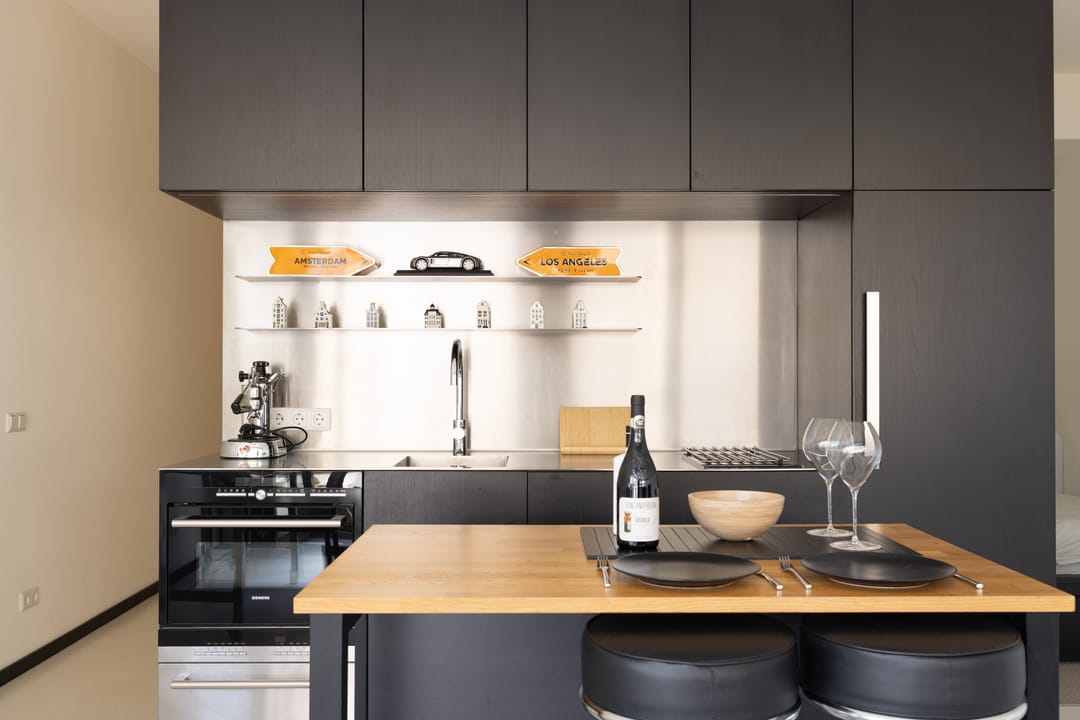 Élégant appartement prêt à habiter avec façade en accordéon à Amsterdam Zuidas