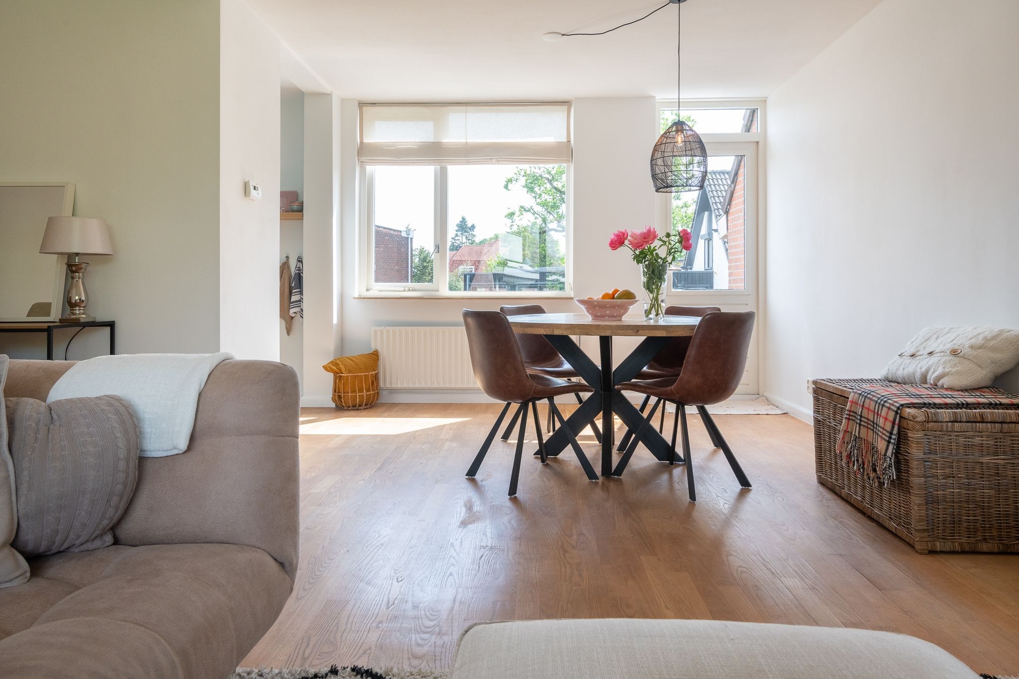Spacious 2-Room Apartment with Balcony in Desirable Ginneken Location — 12