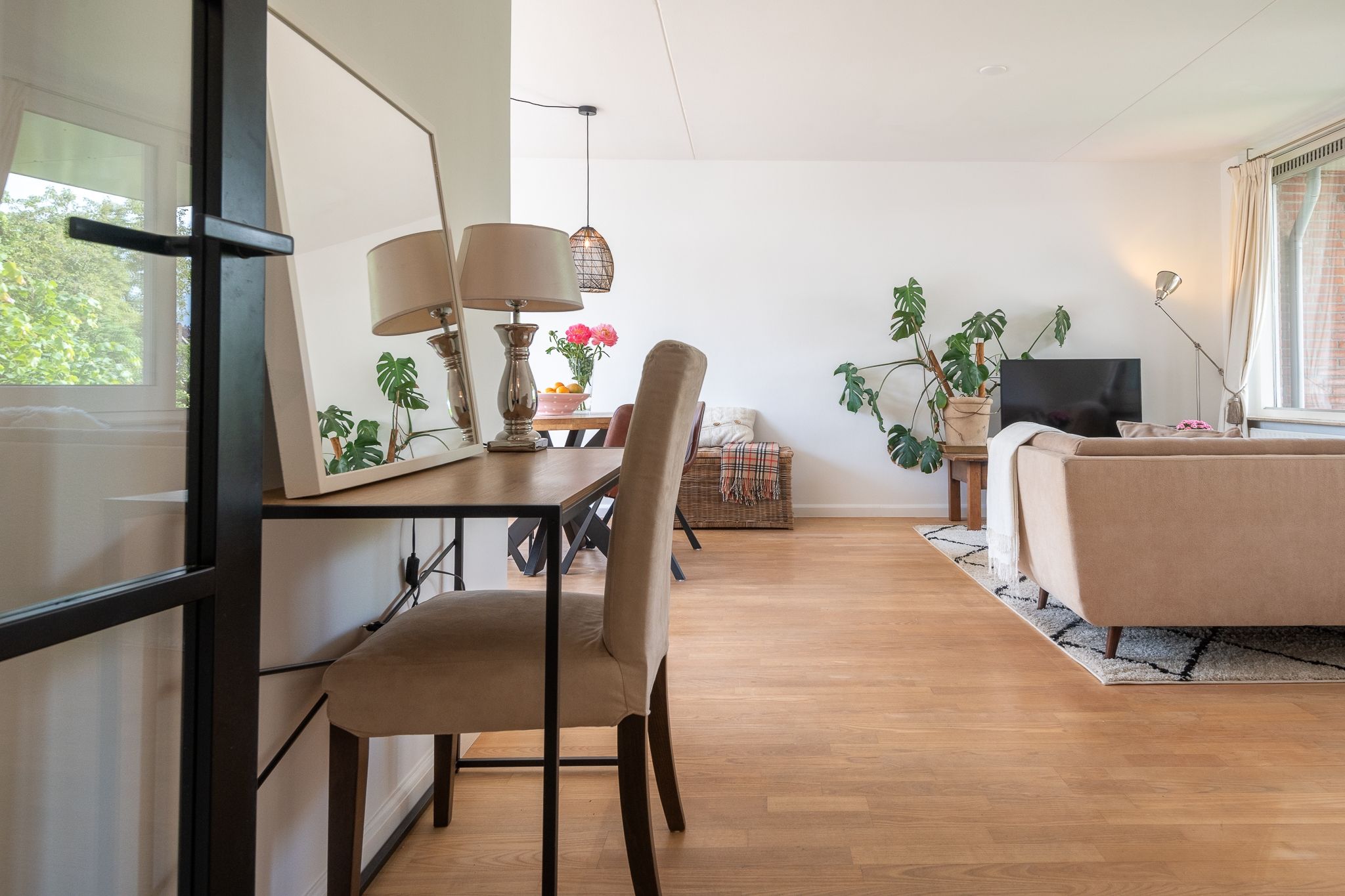 Spacious 2-Room Apartment with Balcony in Desirable Ginneken Location — 9