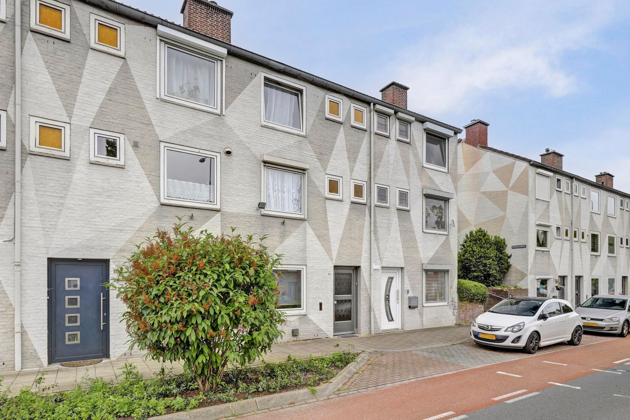 Spacious Terraced Home with Deep Garden in Charming Lemiers — 27