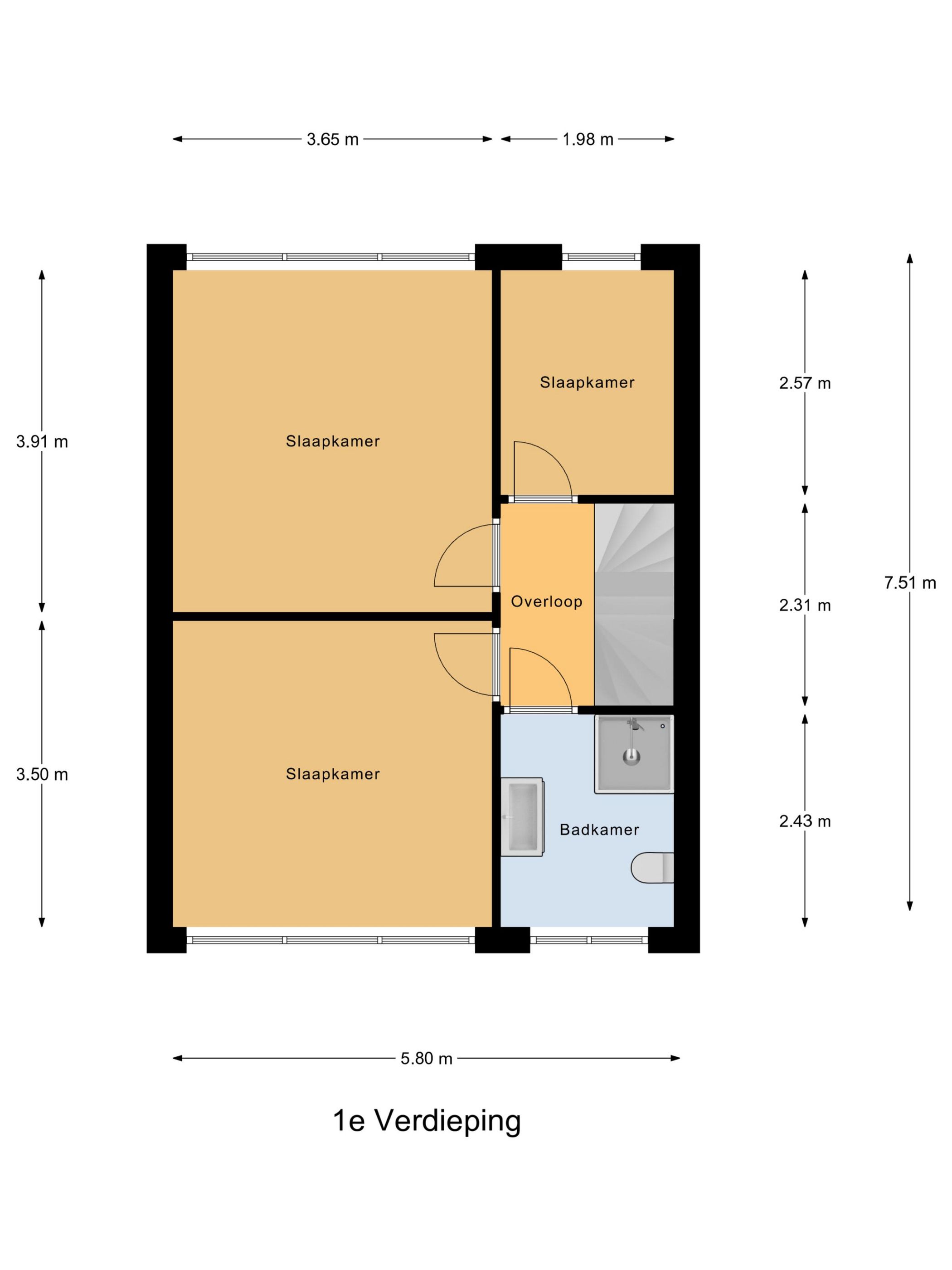 Spacious Family Home with Four Bedrooms and Modern Renovations in Child-Friendly Neighborhood — 33