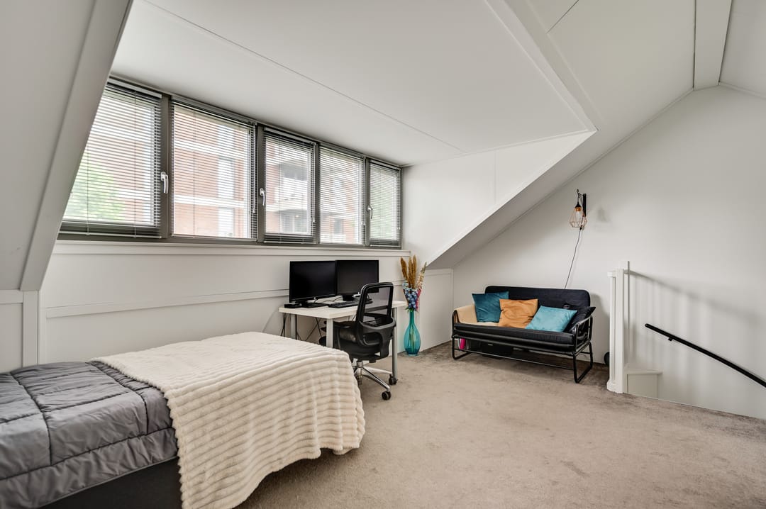 Modern Terraced Townhouse with 4 Bedrooms and Energy Label A in Weert City Center — 28