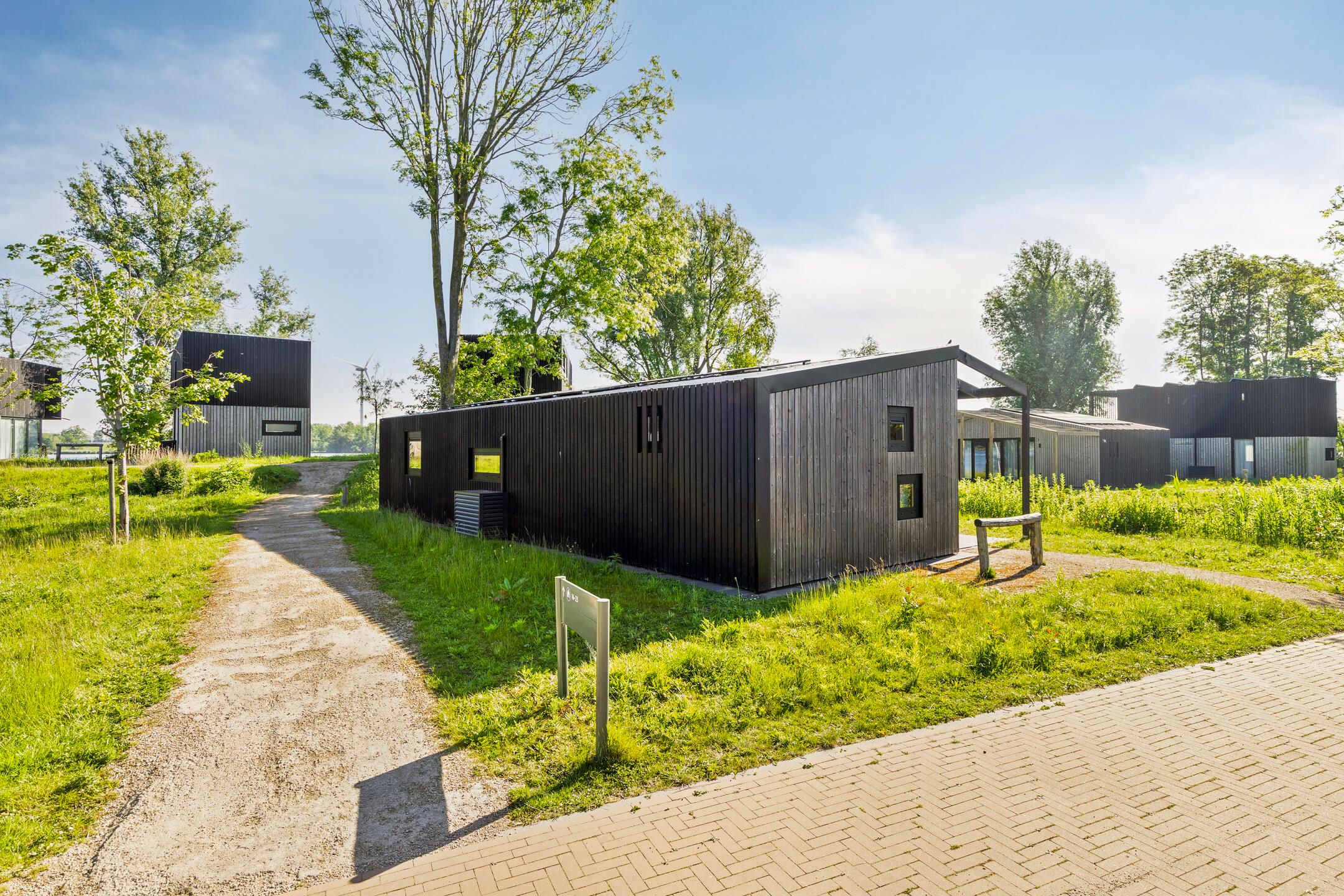 3-bedroom freehold villa in Zwartewaal — photo 3 of 5