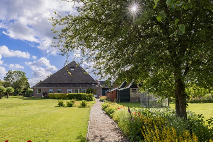 Photo 4 of Zuiderzeestraat 53