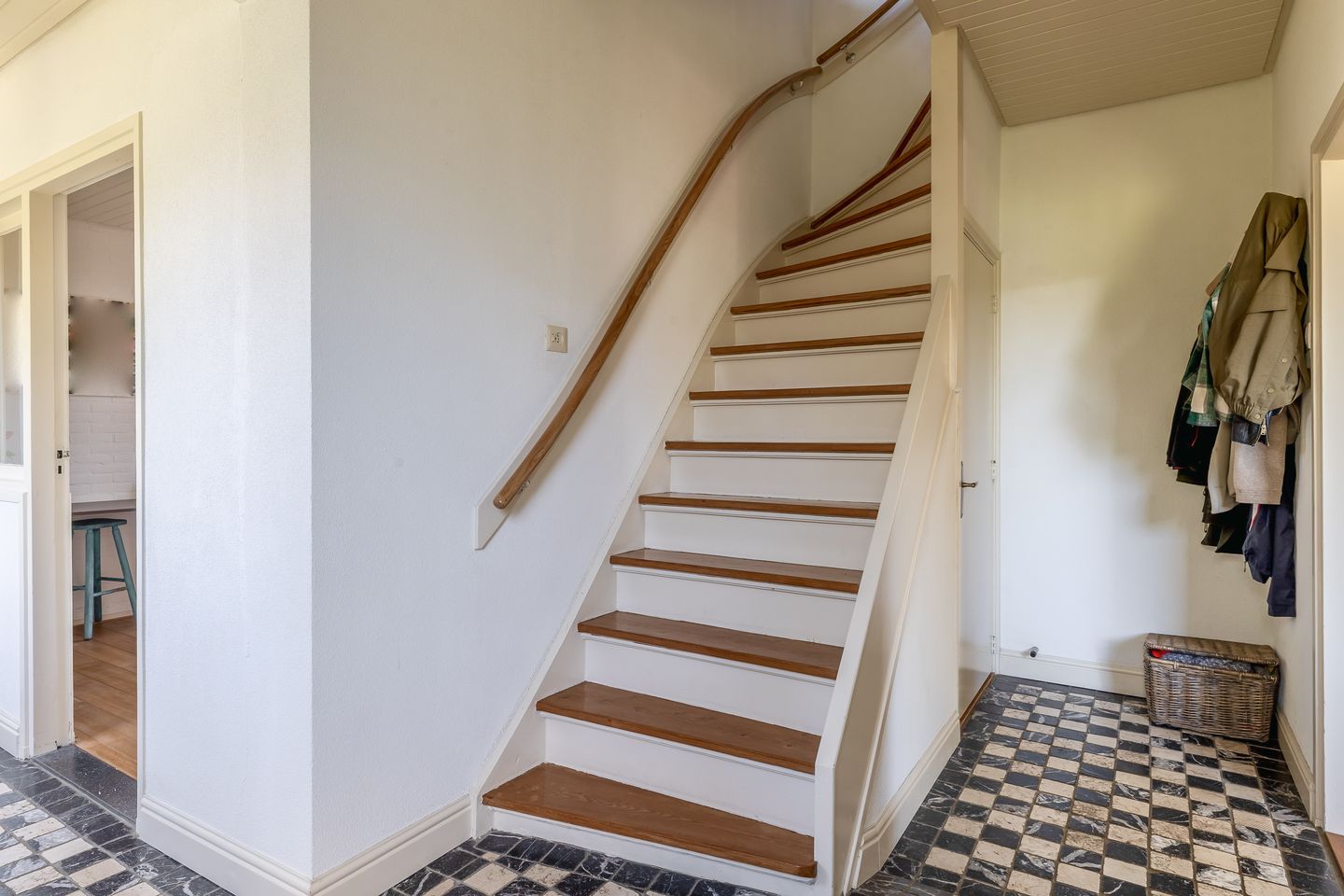 Photo 10 of Kruisstraat 39
