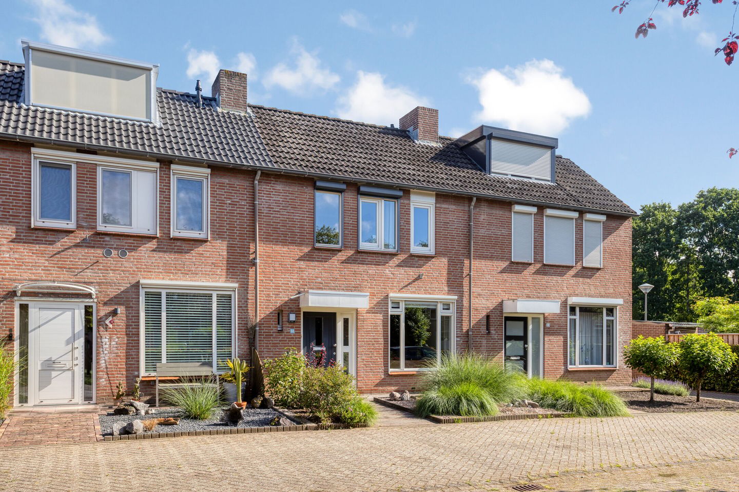 Hoge Graaf 32