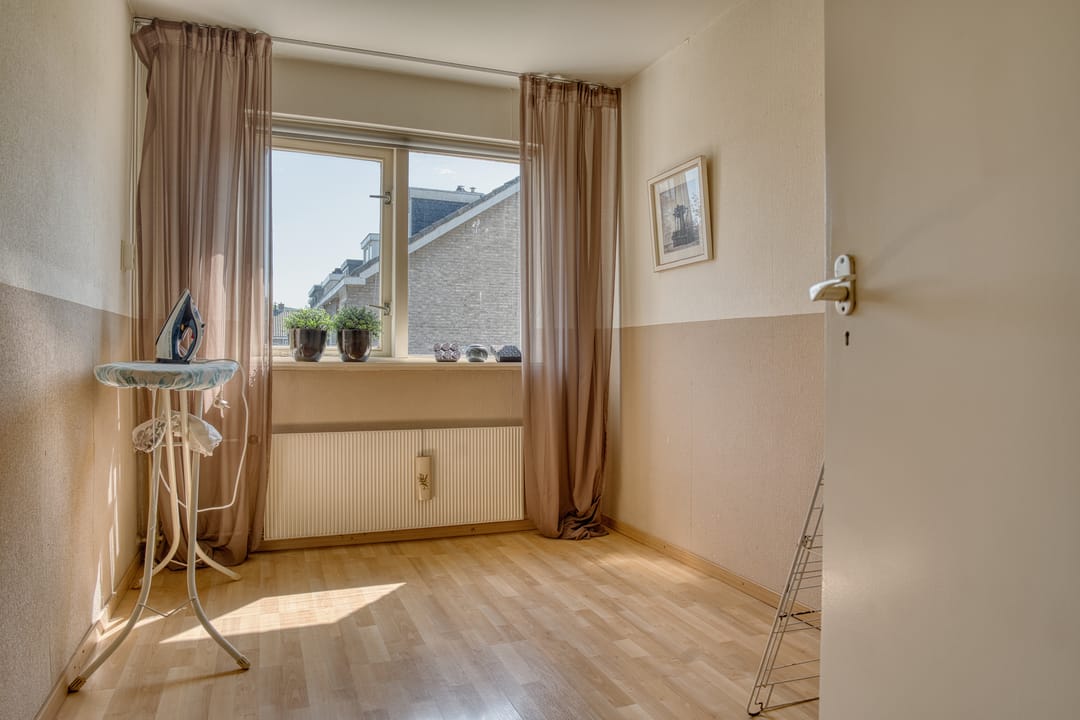 Photo 17 of Roerdompstraat 50