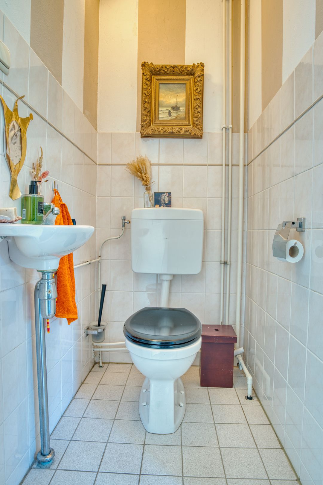 Photo 8 of Roerdompstraat 50