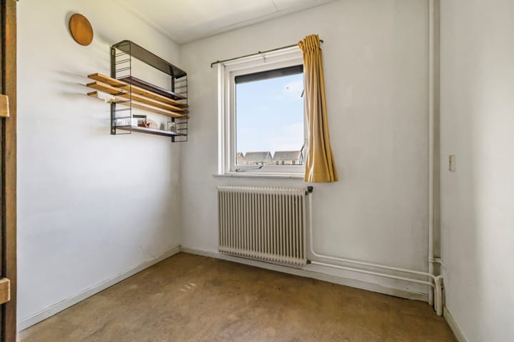 Twee-onder-één-kap te koop: Torenweg 11, Nederhorst Den Berg
