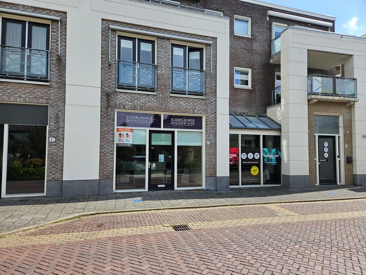 Ambachtstraat 4-C, Brummen
