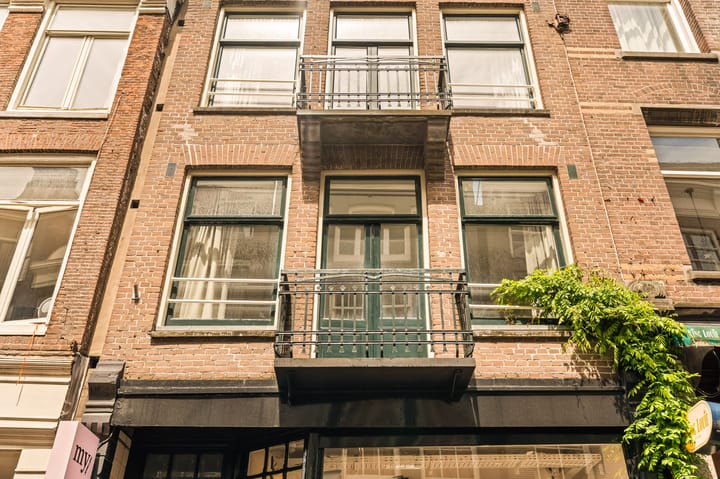 Photo 2 of Hartenstraat 12-1