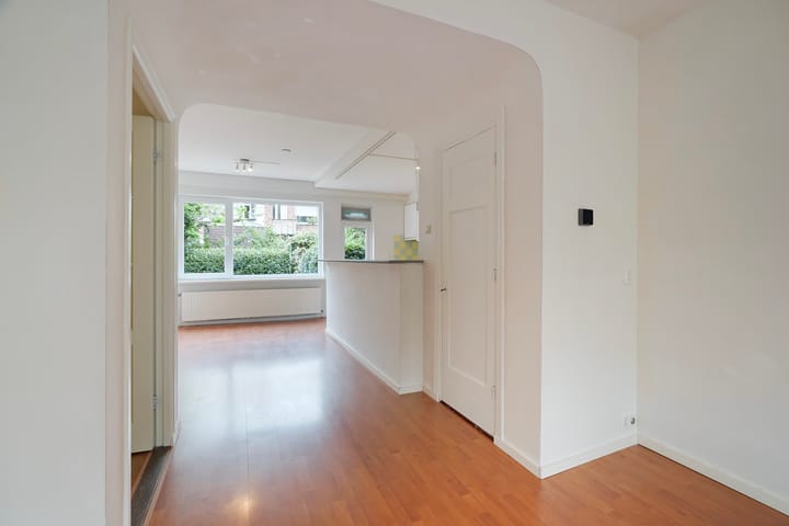 Appartement te koop: Staringkade 22, Voorburg
