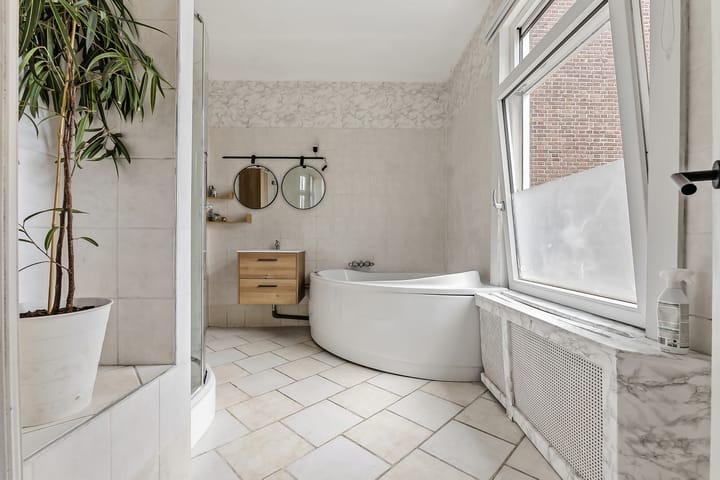 Appartement te koop: Kamperfoeliestraat 273, 'S-Gravenhage