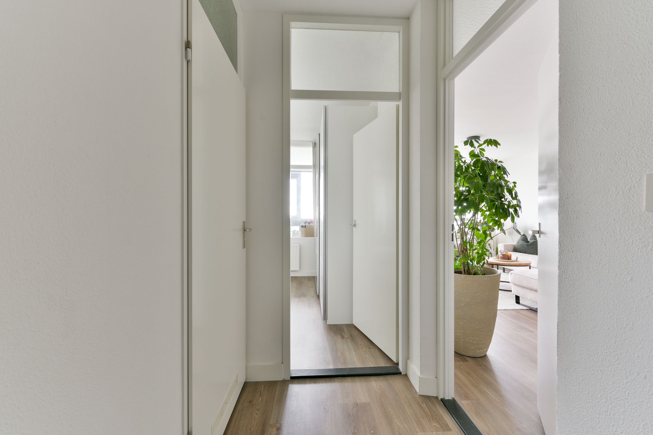Photo 6 of Laan van Vollenhove 546-BIS