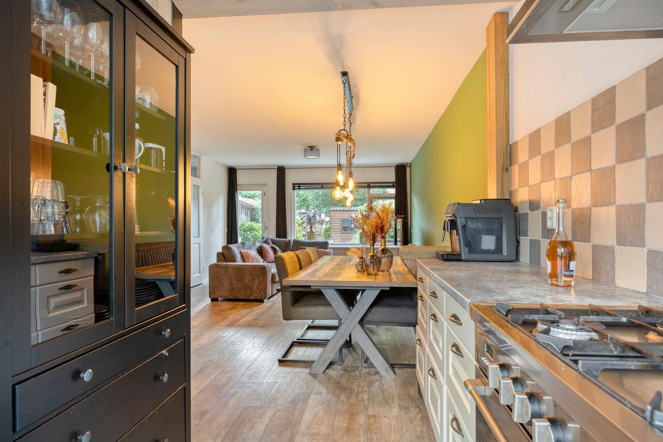 Well-maintained terraced home with garden and potential fourth bedroom in Beuningen — 9