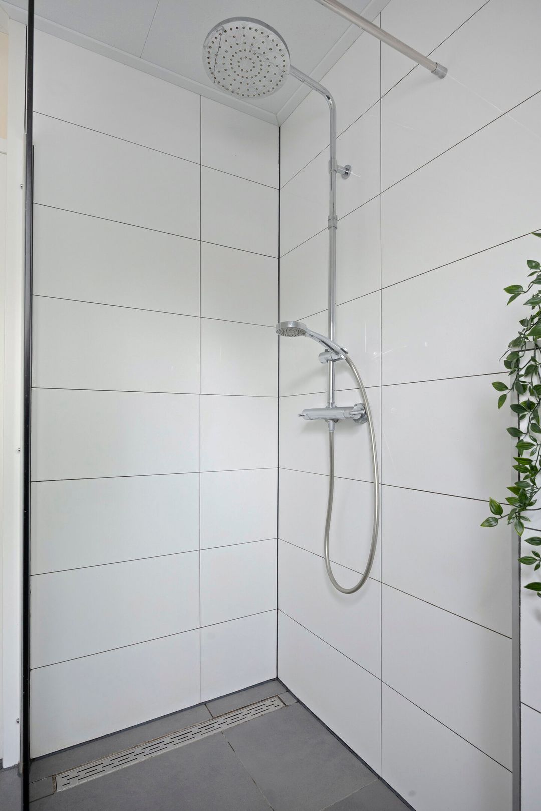 Well-maintained terraced home with garden and potential fourth bedroom in Beuningen — 22