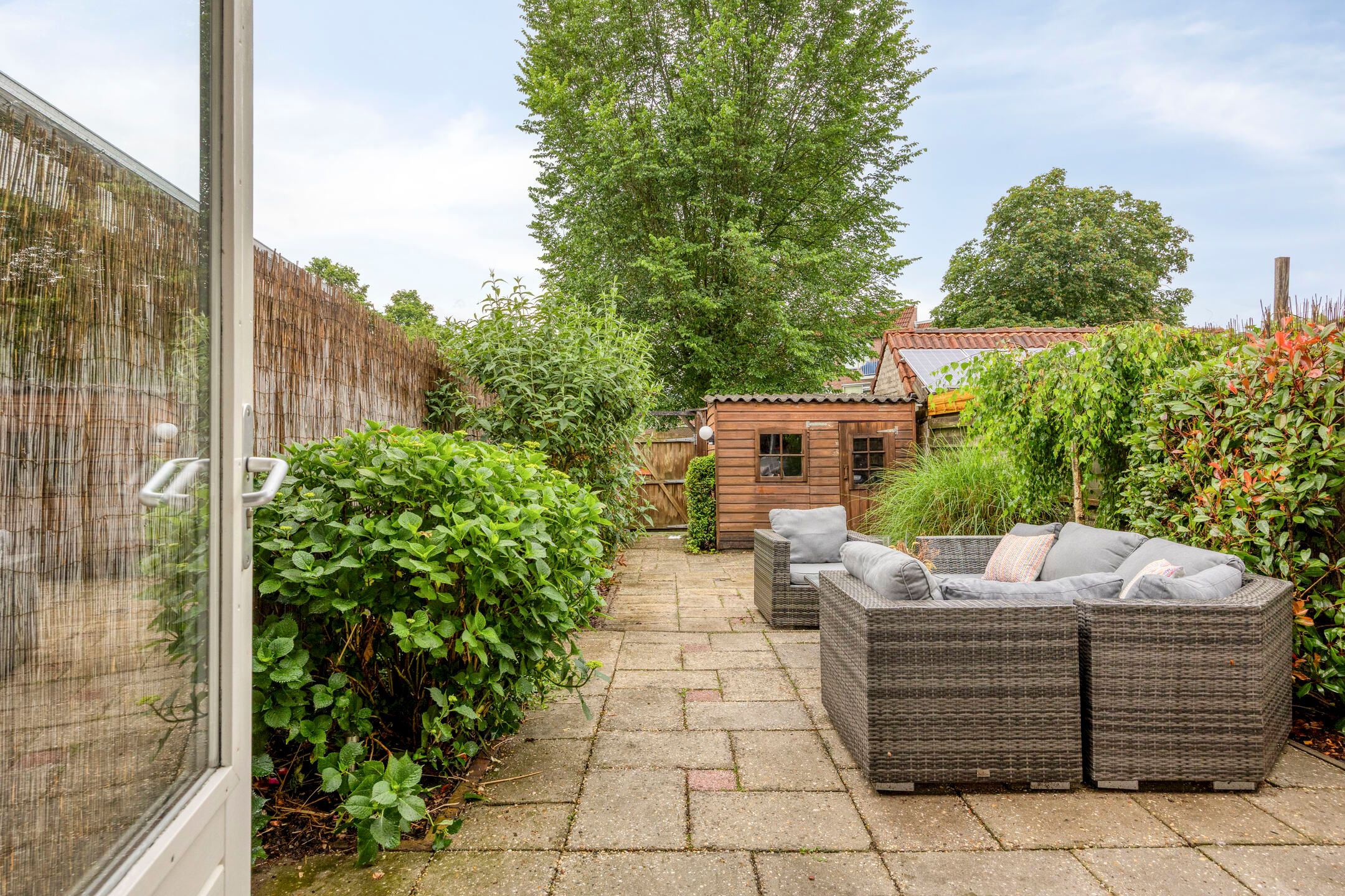 Well-maintained terraced home with garden and potential fourth bedroom in Beuningen — 27