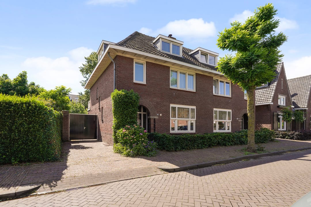 Foto 1 van Schoolstraat 22