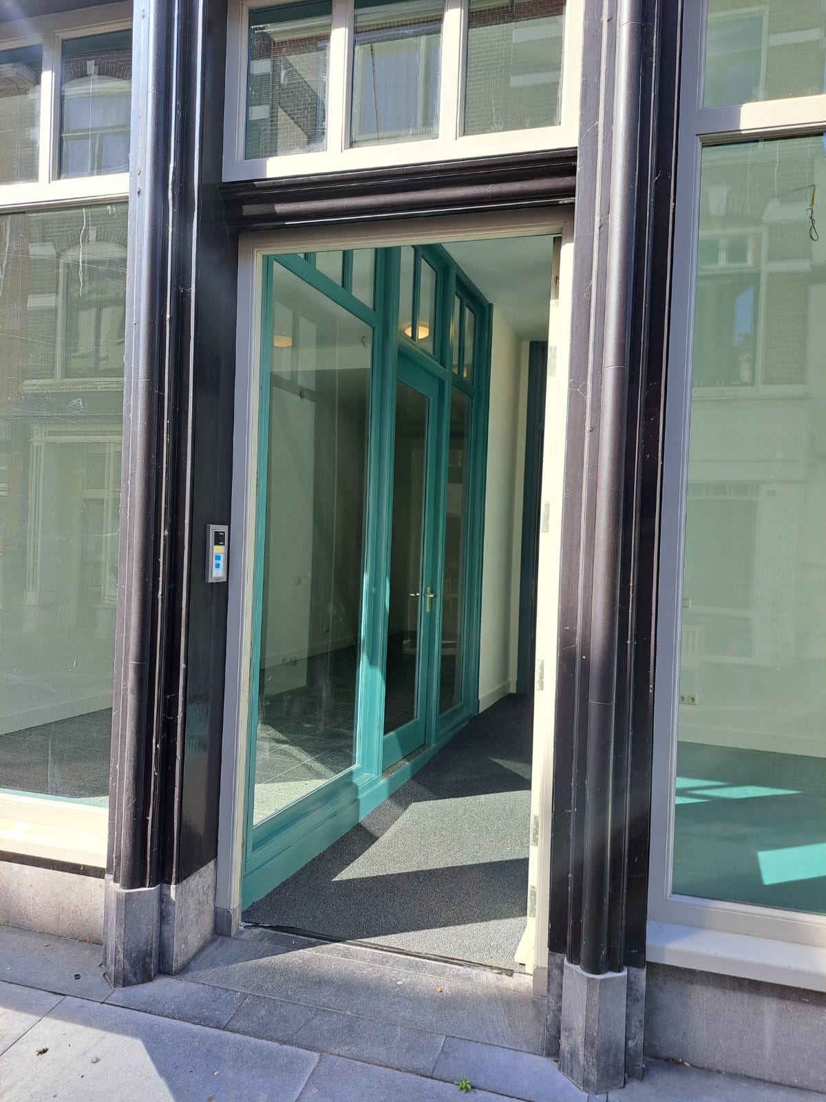 View photo 4 of Nieuwstraat 79