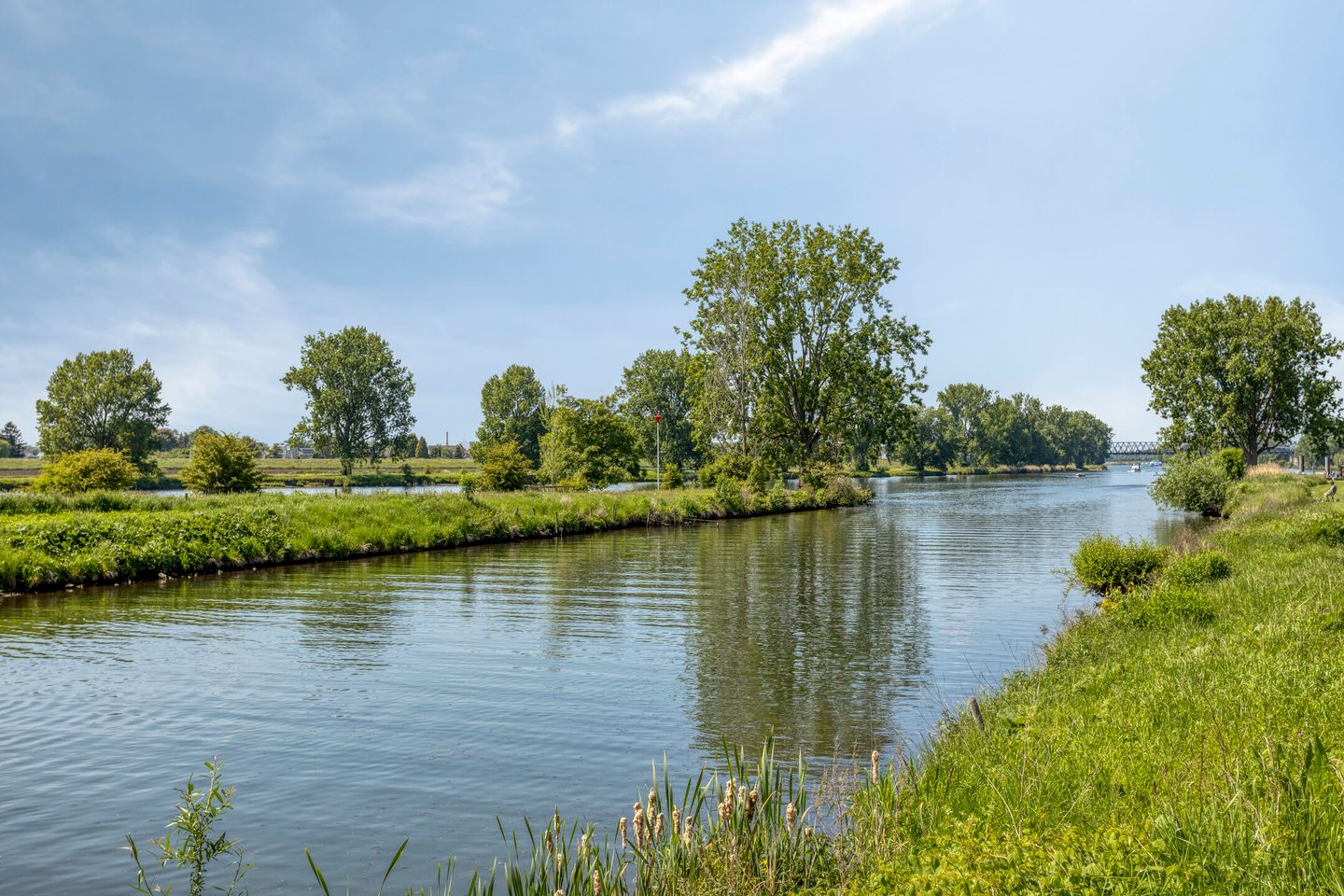 Foto 40 van Kanaalweg 6