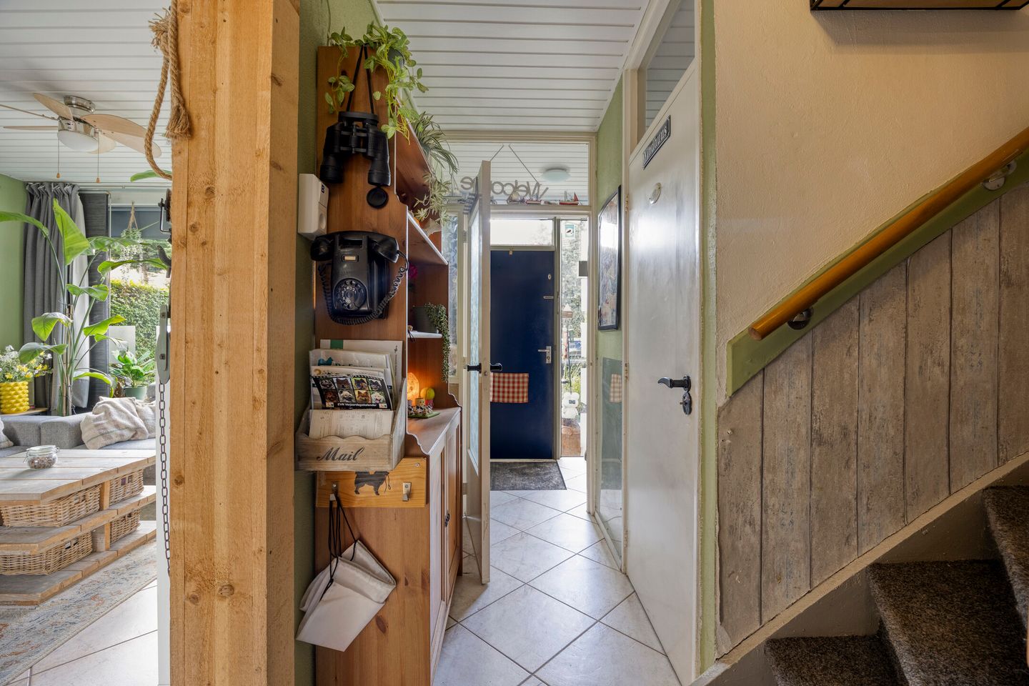 Sustainable Family Home with Five Bedrooms in Green Ommoord — 10