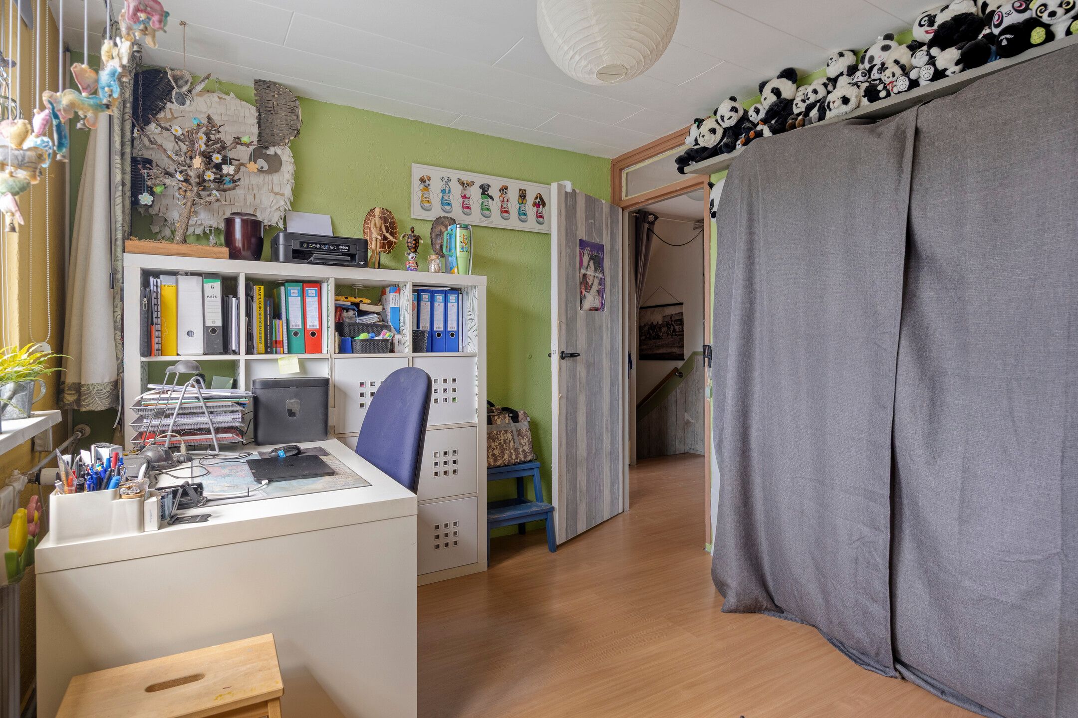 Sustainable Family Home with Five Bedrooms in Green Ommoord — 21