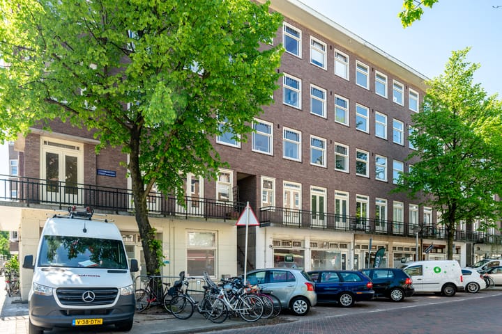 Photo 2 of Uiterwaardenstraat 85-2