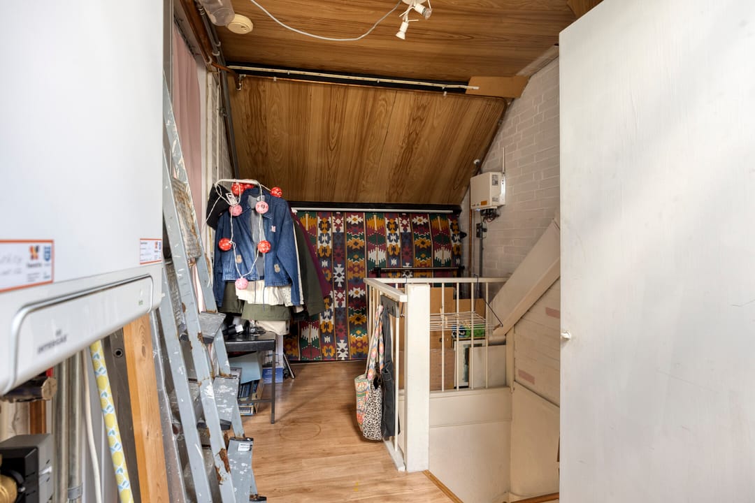 Sustainable Family Home with Five Bedrooms in Green Ommoord — 26