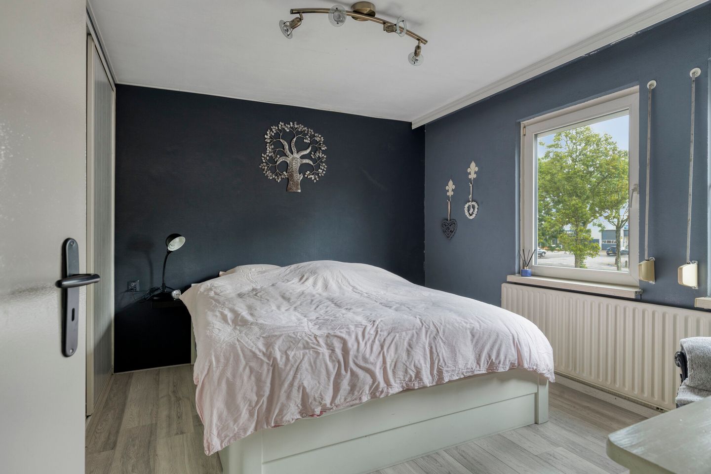 Photo 14 of Prins Hendrikstraat 9