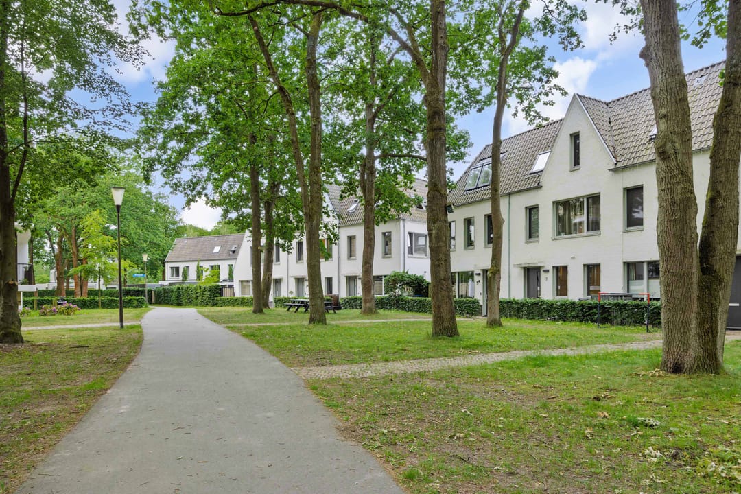 Photo 2 of Dillenburglaan 5-A