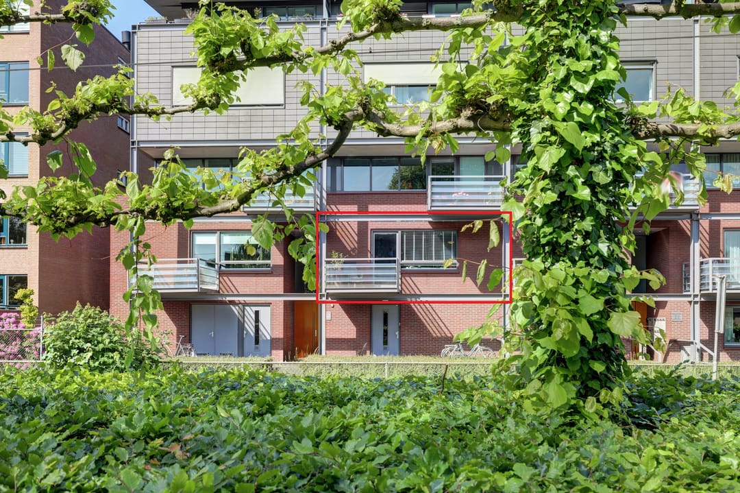Photo 38 of Bettekamp 1-B