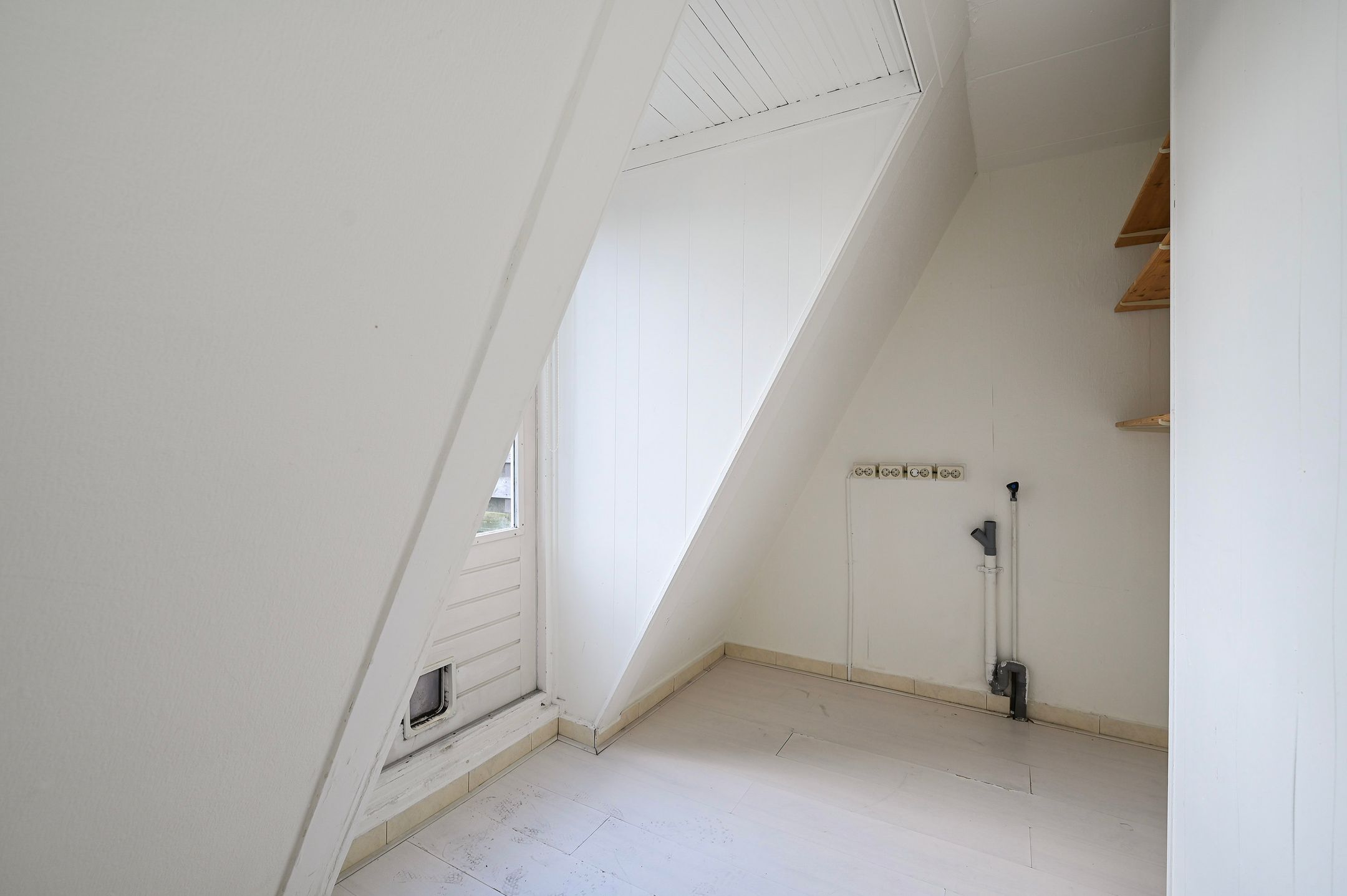 Photo 21 of van Naeltwijckstraat 82